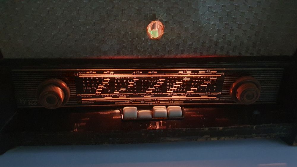 Radio vitange recuzita perfect functional