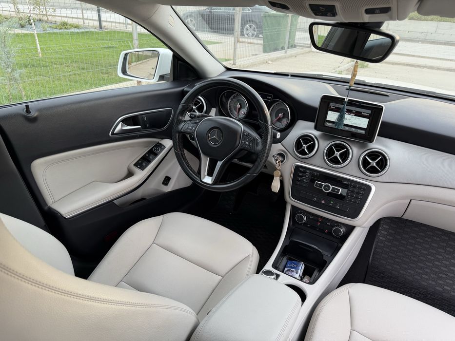 Mercedes Benz CLA///AMG -4 Matic/Unic Proprietar