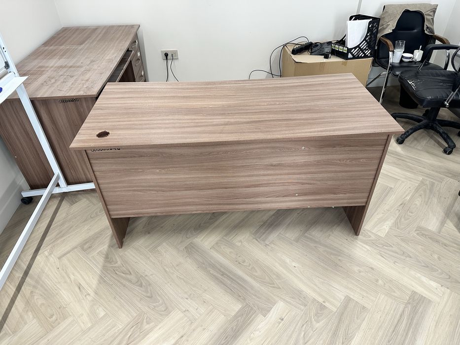 Рабочие столы, рабочий стол