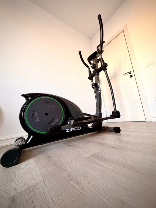 Bicicleta fitness eliptica Zipro
