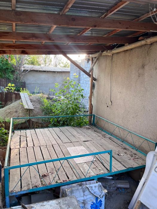Срочно продам тапчан без доски