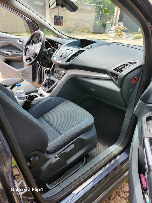 Форд С макс 1.6 дизел 2011г