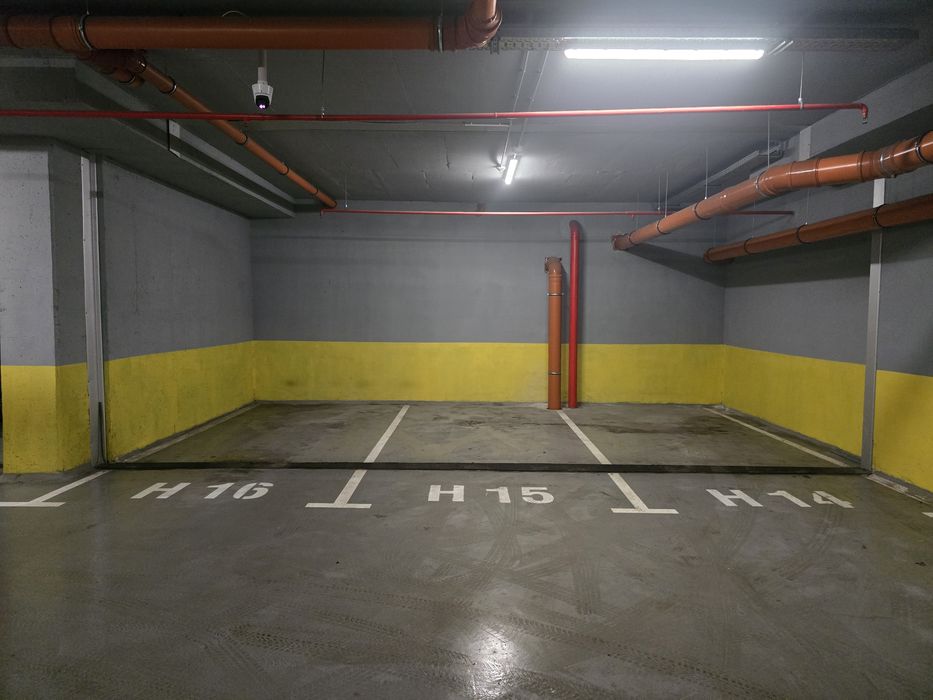 Подземно паркомясто в к-с Сентрал Парк Бургас