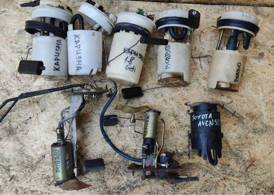 бензостация Крайслер Вояджер  в наличии