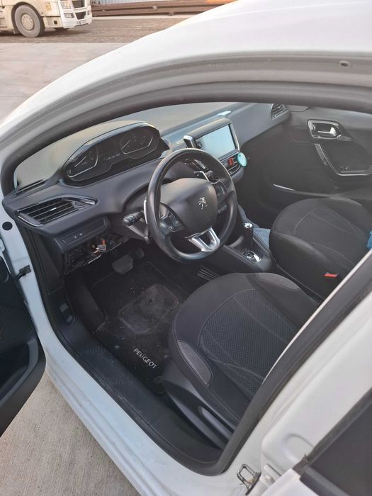 Peugeot, 208, 1.4 diesel, automata, 2013