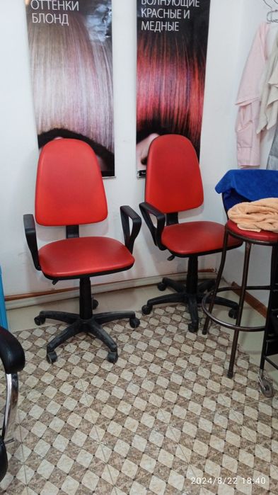 Мебель для салона комплект