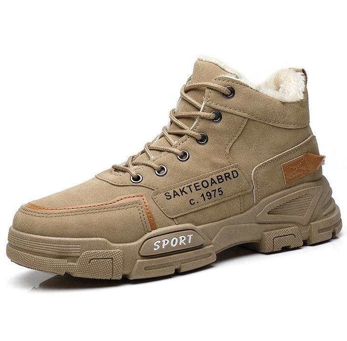 Продам  зимние кросовки