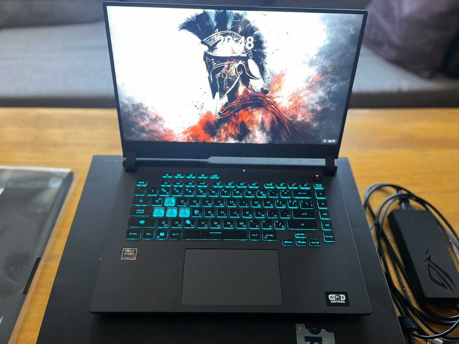 Геймърски лаптоп ASUS ROG Strix G15 G513QM-HN027