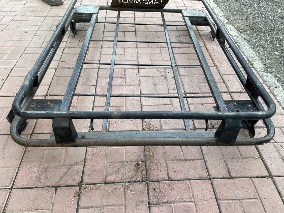 Продам багажник на ниву