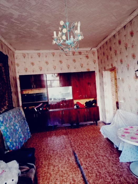 Продам дом в поселке Долинка