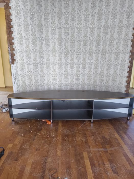 Подставка под телевизор