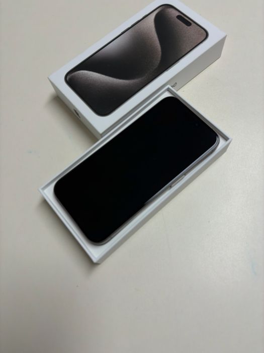 Magazin vinde: iPhone 15 Pro Max 512gb Natural Titanium