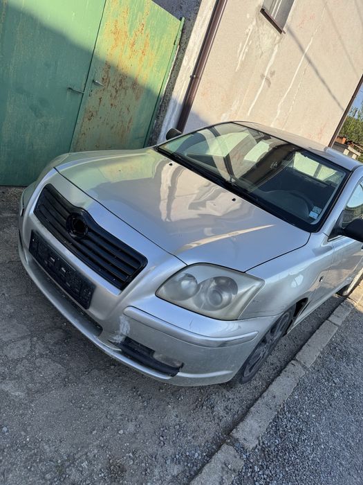 Тойота Авенсис 1.8 НА ЧАСТИ