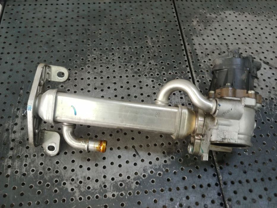 racitor gaze cu egr  f1agl411  2.3hpi euro 6  iveco daily 6   5802528639   5802531805