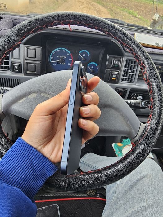 Iphone 15 Pro  Blue Titanium