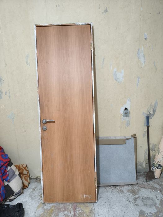 Продам дверь для санузла, кладовок