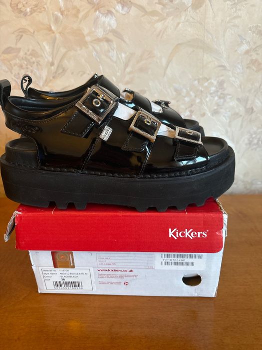 Sandale dama *Kickers Lo Buckle* , Culoare Negru lacuit, marimea 38