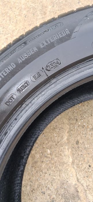 Anvelope vara 215 60 17