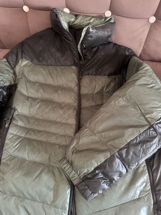 Куртка на подростка в хорошем состоянии. Все замеи рабочие. Размер 44