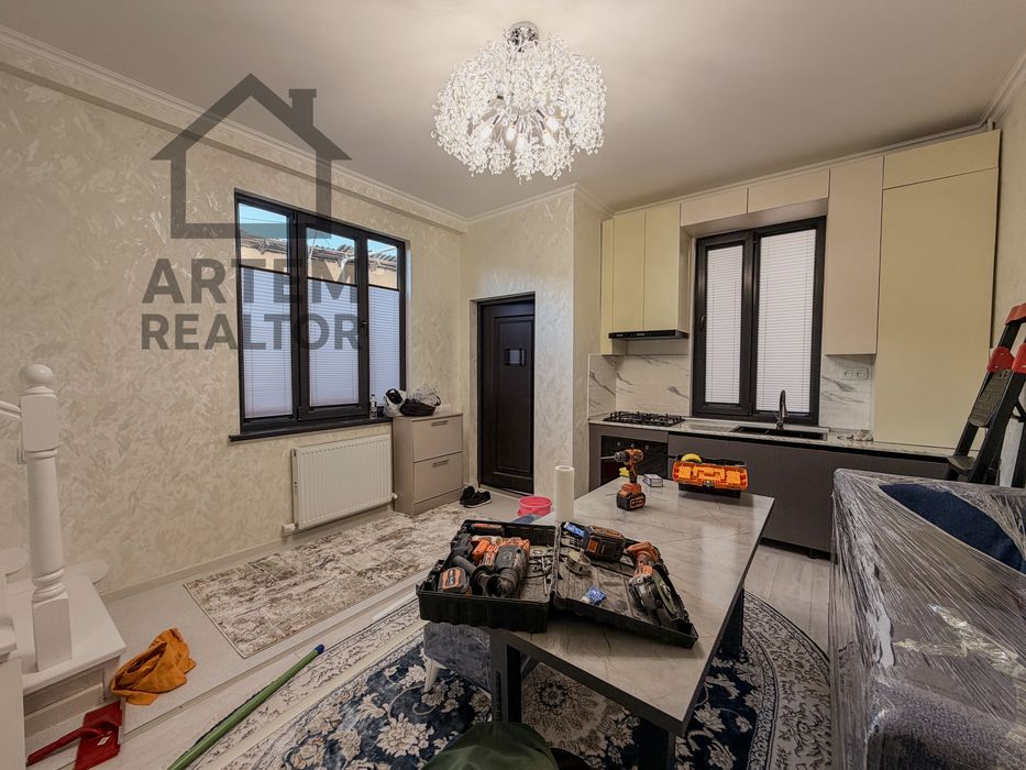 2х этажный коттедж 43м2 Буюк Ипак Йули ул.Сайрам