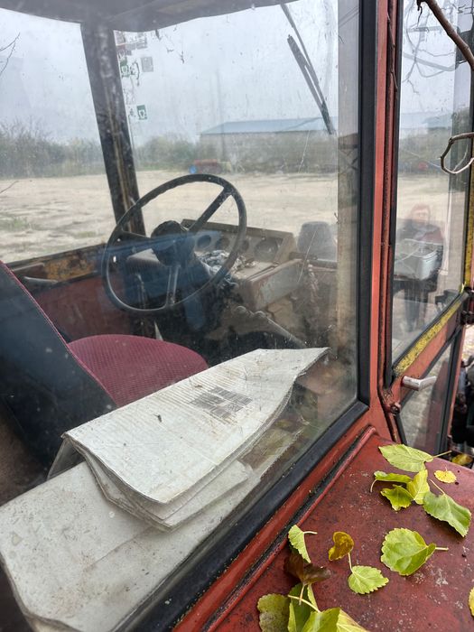 Продавам два трактора Булгар