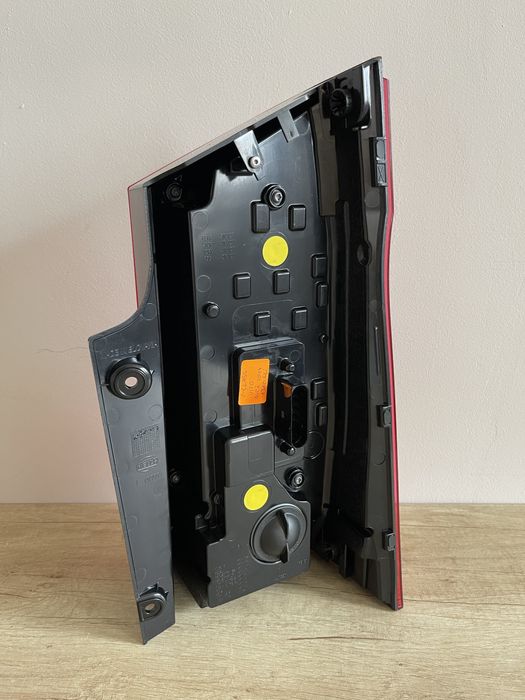 Stop stanga Mercedes Vito W447 NOU!!! cu mic defect