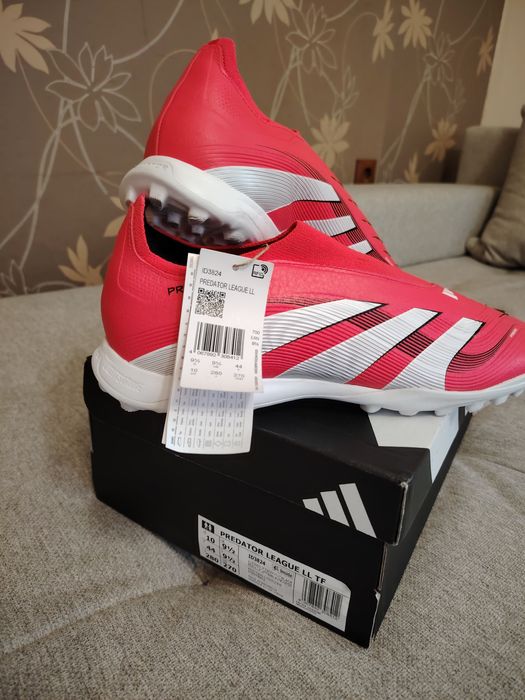 Нови стоножки ADIDAS predator league laceless