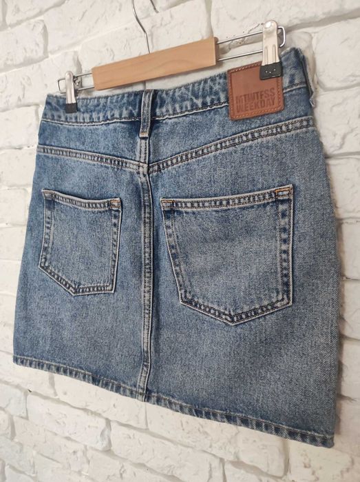 Къси дънки и дънкова  пола