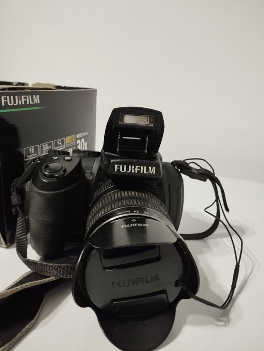 Фотоаппарат Fujifilm HS 30