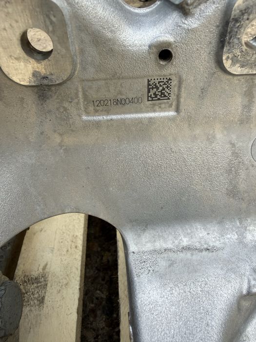 Преден помощен мост подрама носачи стабилизираща щанга  Audi A8 D5 4N 3.0TFSI 4M0399315R OEM