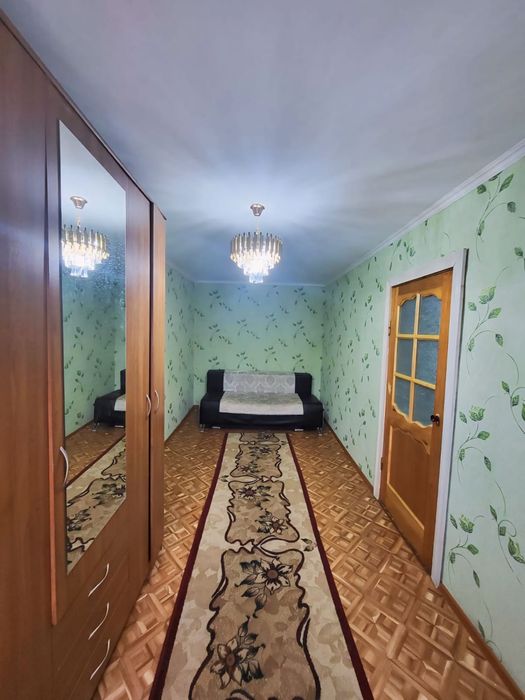 Продам 4-х комн квартиру