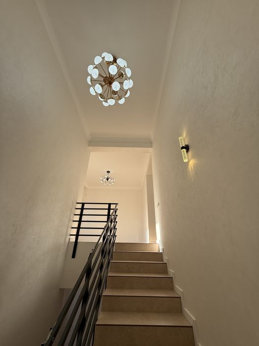 Продается 2х этажный дом в Сергели Хонабод