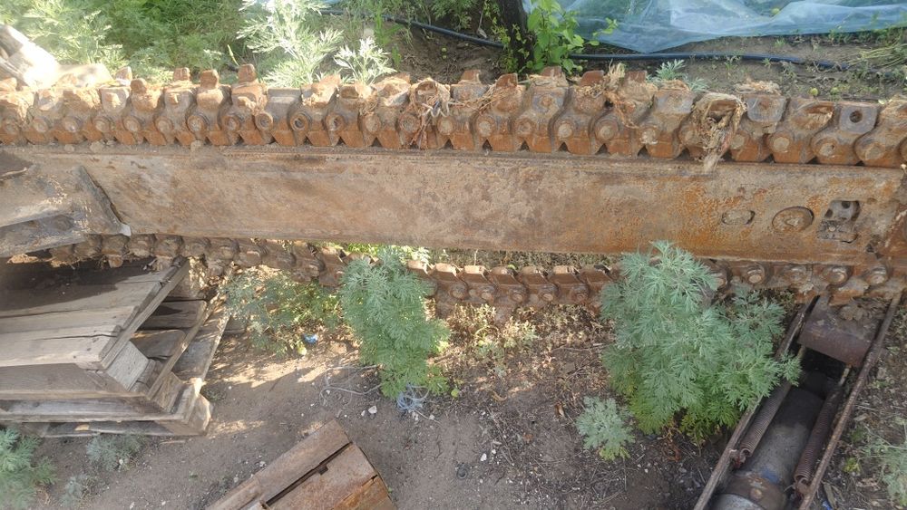 Траншеекопатель бара