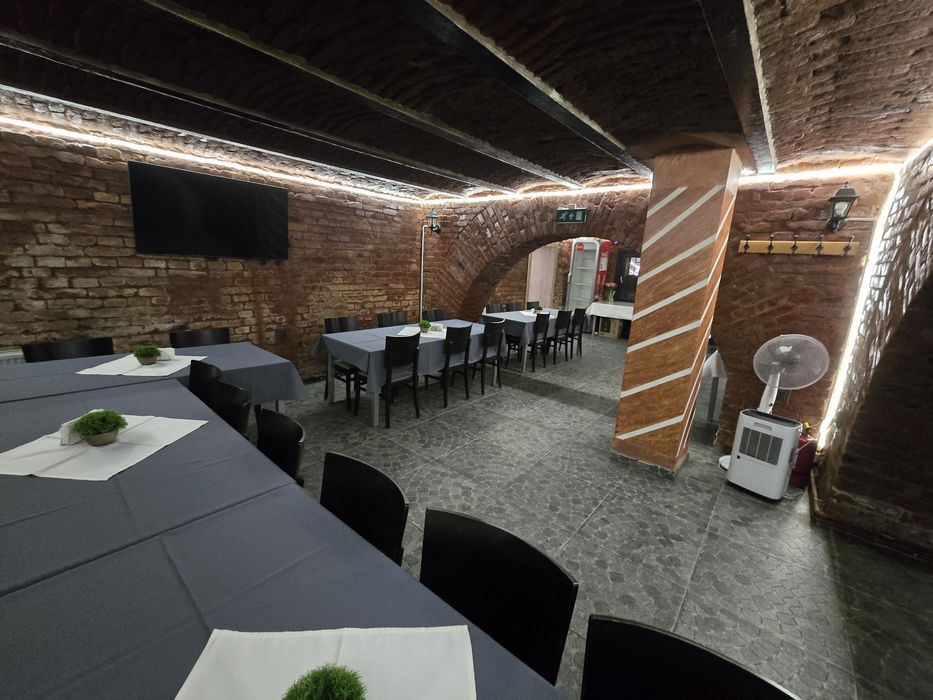 Se inchiriaza afacere la cheie Crama Party Privat