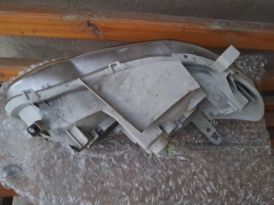 Фара от тойоты королла