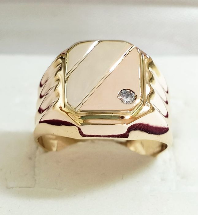 Продажа золотых изделий