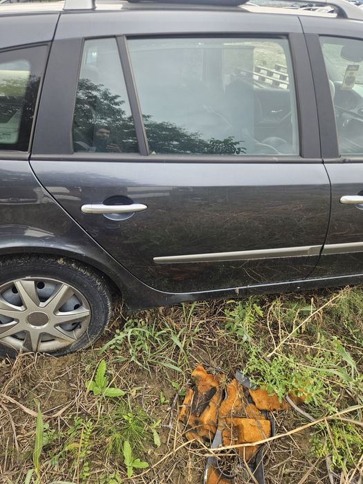 Usa dreapta spate renault laguna 2 combi