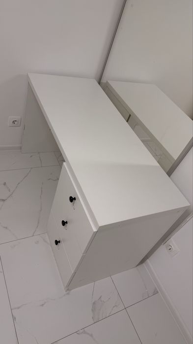 Новый офисный стол район молодежки