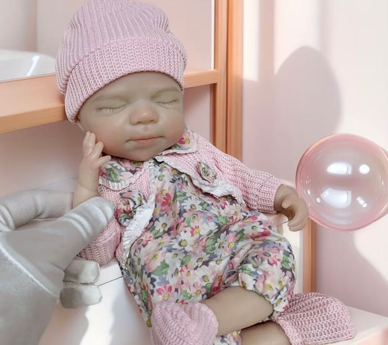 Papusa Reborn silicon moale flexibil squishy Noua in cutie