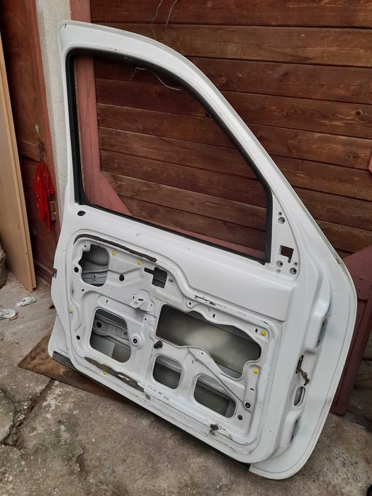 Врата за рено канго