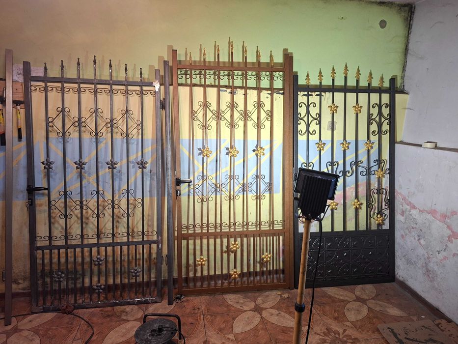 Врати от ковано желязо