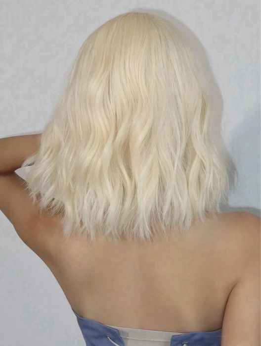 Peruca M19 (Daira-Shop.ro) Blonda Bob Ondulata Creata Cu Breton Blond ...