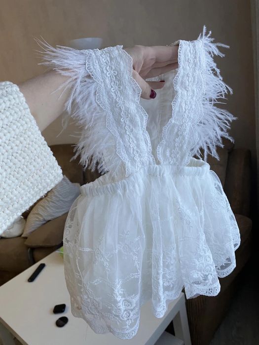 Rochite fetite noi marime 9 luni