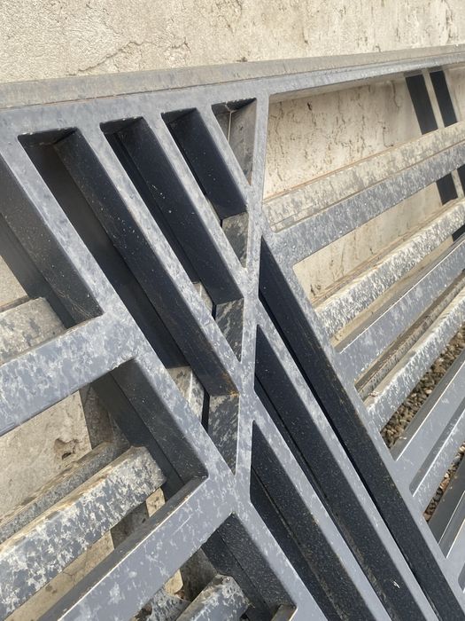 металическая ограждение