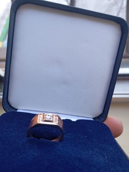 Золотое кольцо мужское 585