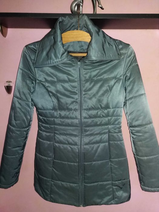 Vand geaca 3/4 matlasata, cambrata pe corp!