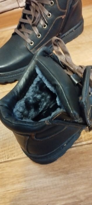 Ботинки 42 осень- зима