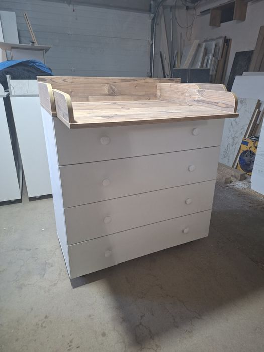 Продам пилиналный комод новый