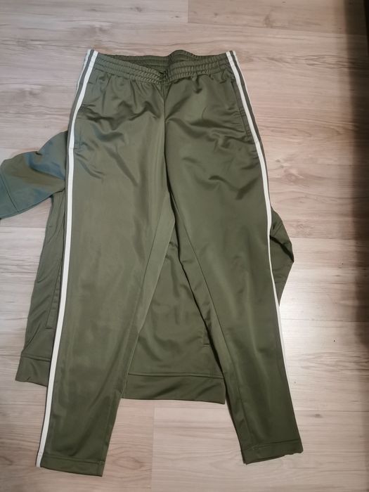 Чисто нов анцуг екип  adidas