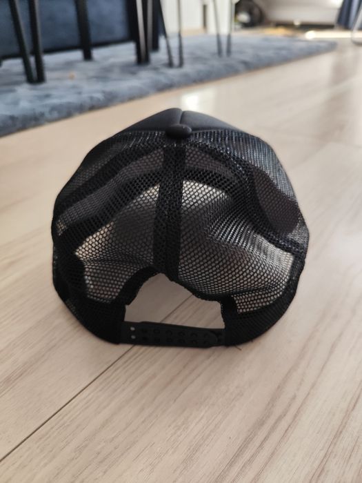 NOUA Șapcă model deosebit simplu negru idee cadou